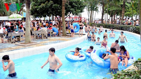 Công Viên Nước Thanh Lễ Nơi Tận Hưởng Mùa Hè Đầy Sôi Động